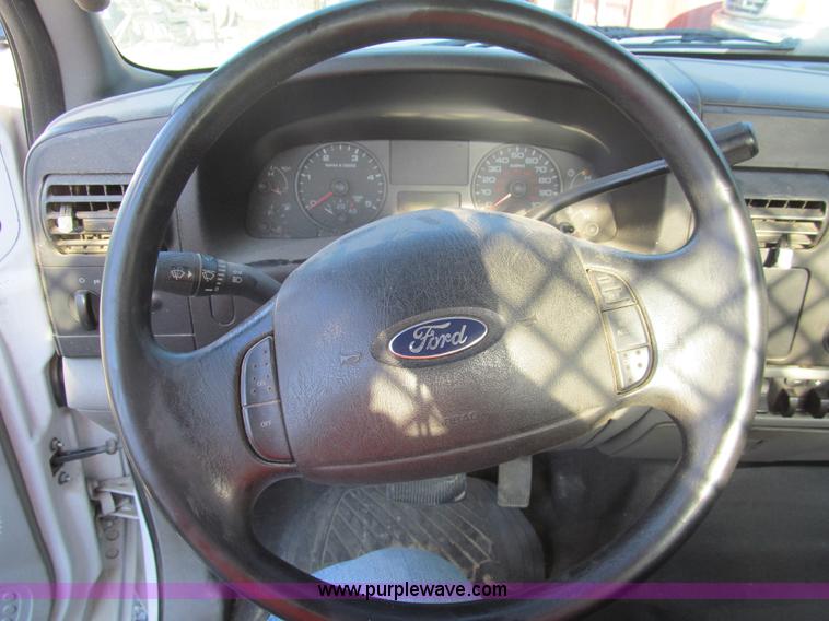 image for item G9523 2007 Ford F550 service truck