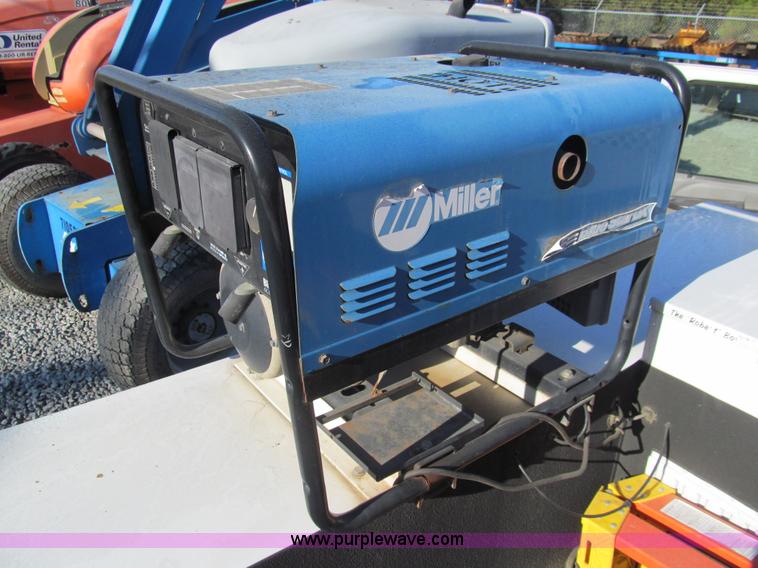 image for item G9523 2007 Ford F550 service truck