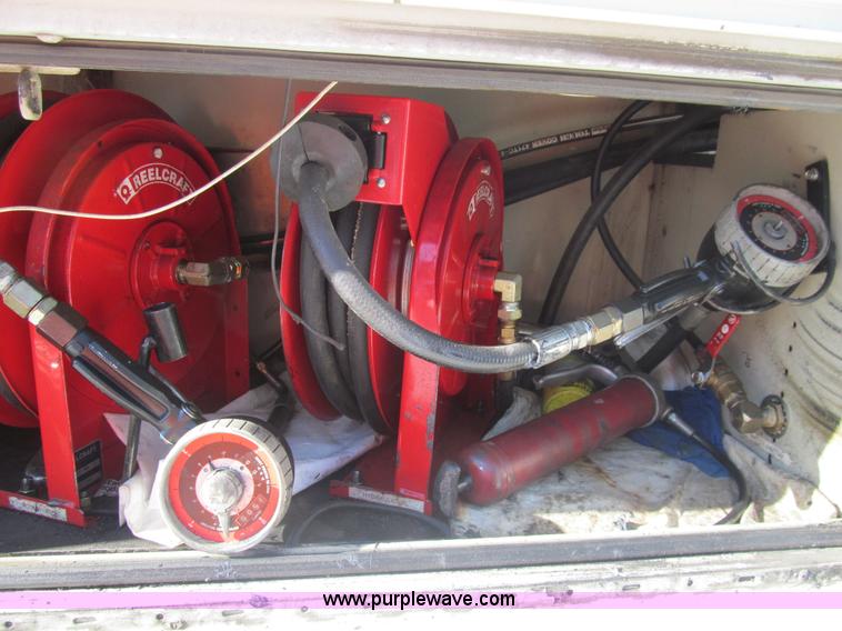 image for item G9523 2007 Ford F550 service truck