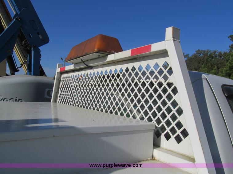 image for item G9523 2007 Ford F550 service truck