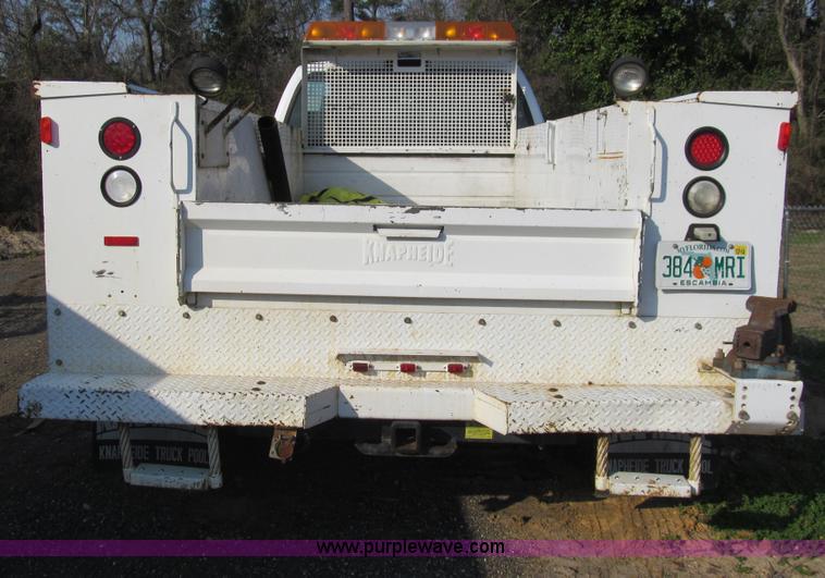 image for item G9524 2005 Ford F350 Super Duty XL utility truck