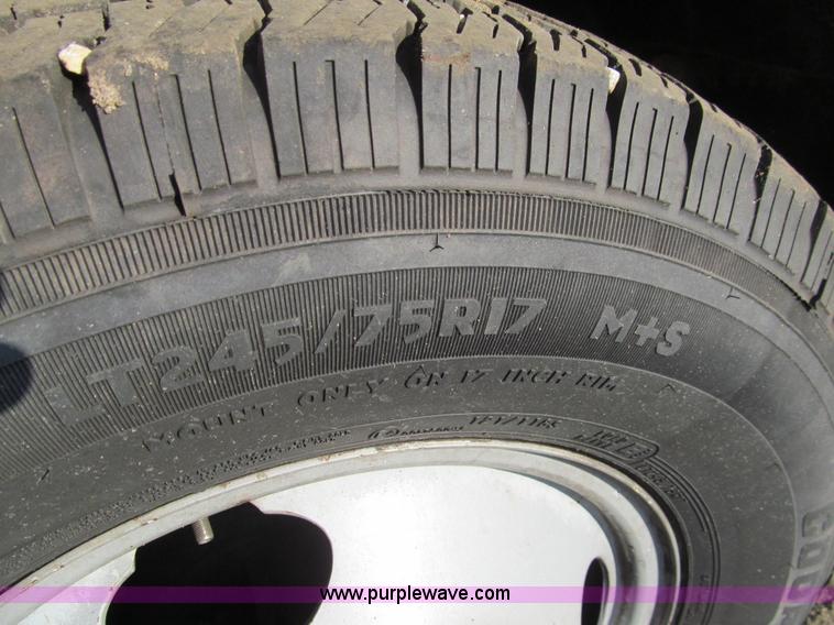 image for item G9524 2005 Ford F350 Super Duty XL utility truck