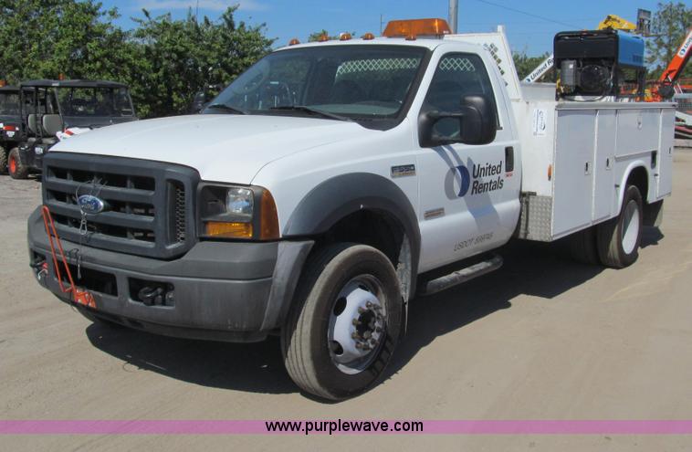 image for item G9525 2006 Ford F550 Super Duty XL service truck