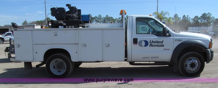 image for item G9525 2006 Ford F550 Super Duty XL service truck