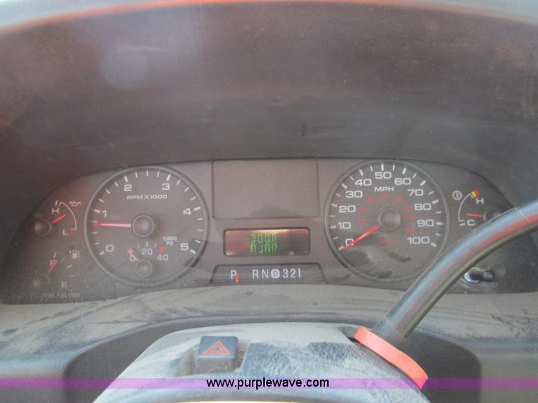 image for item G9525 2006 Ford F550 Super Duty XL service truck