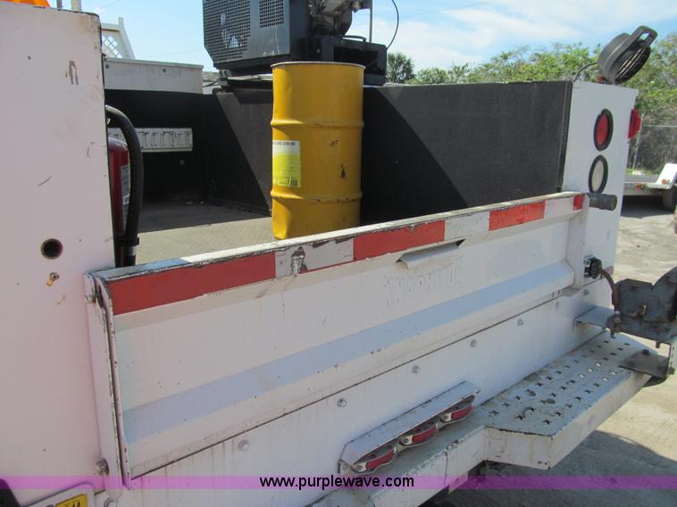 image for item G9525 2006 Ford F550 Super Duty XL service truck