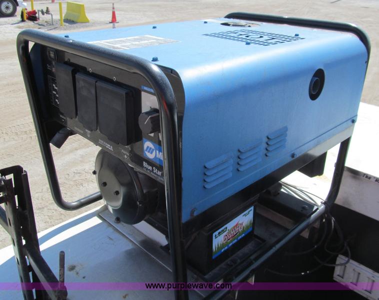 image for item G9525 2006 Ford F550 Super Duty XL service truck