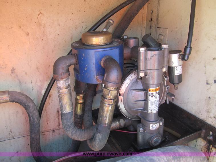 image for item G9525 2006 Ford F550 Super Duty XL service truck