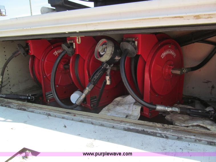 image for item G9525 2006 Ford F550 Super Duty XL service truck