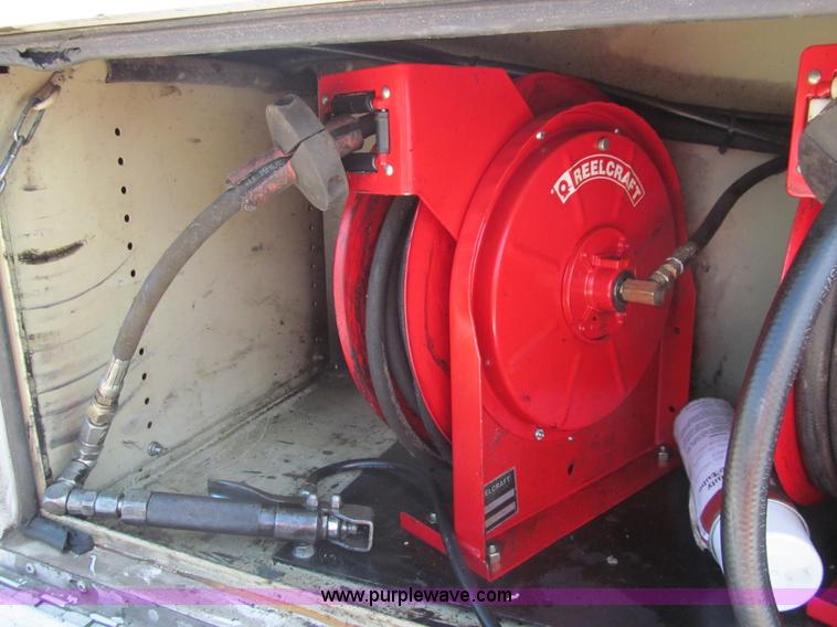 image for item G9525 2006 Ford F550 Super Duty XL service truck