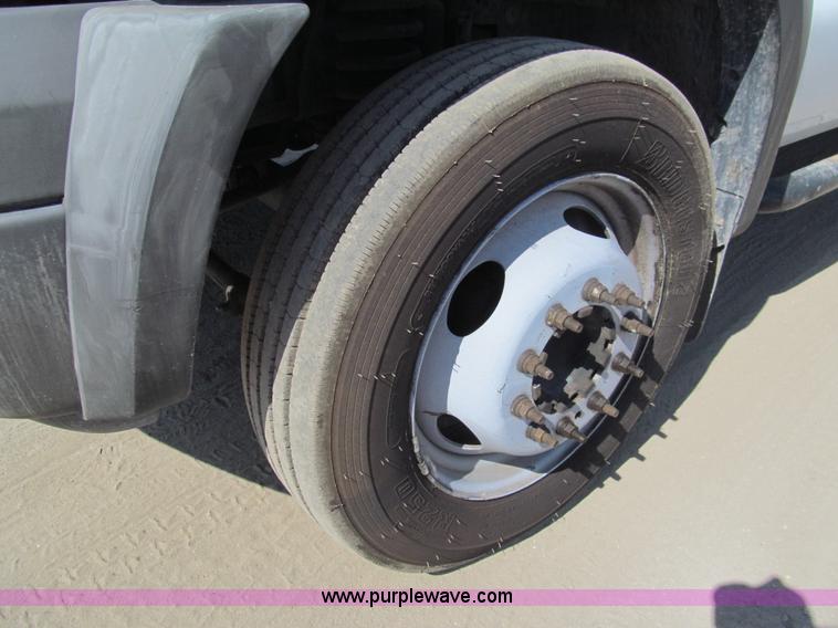 image for item G9525 2006 Ford F550 Super Duty XL service truck