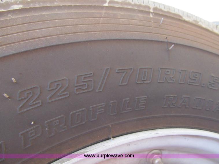 image for item G9525 2006 Ford F550 Super Duty XL service truck