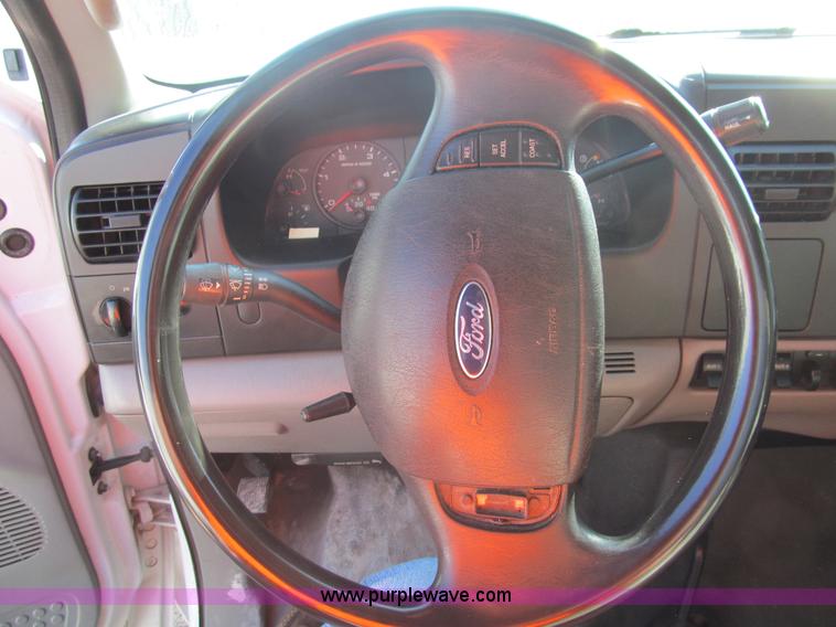 image for item G9526 2006 Ford F550 Super Duty XL service truck