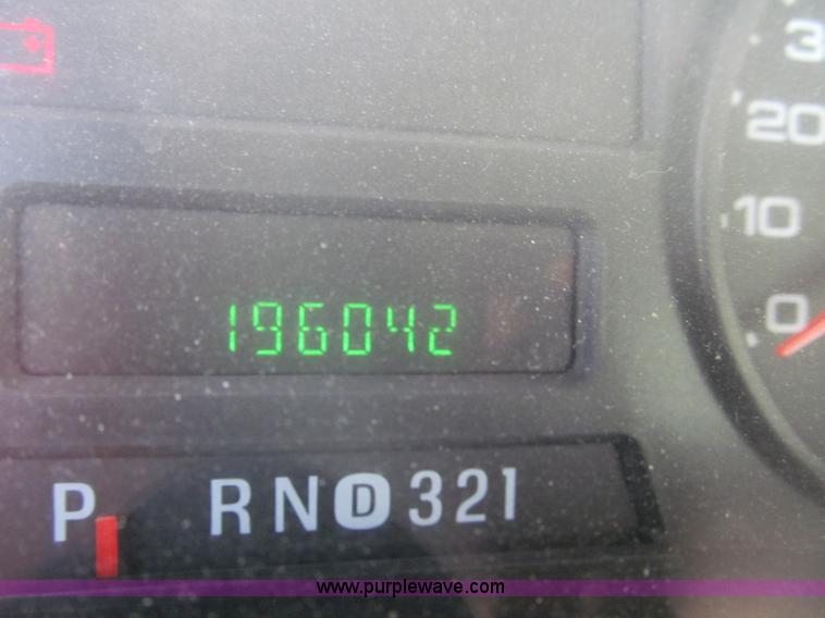 image for item G9526 2006 Ford F550 Super Duty XL service truck