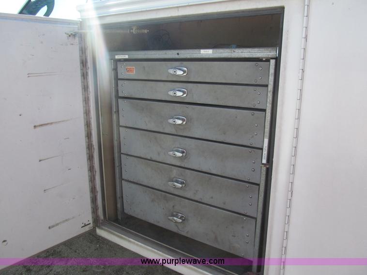 image for item G9526 2006 Ford F550 Super Duty XL service truck