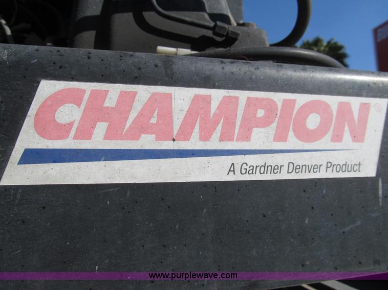 image for item G9526 2006 Ford F550 Super Duty XL service truck