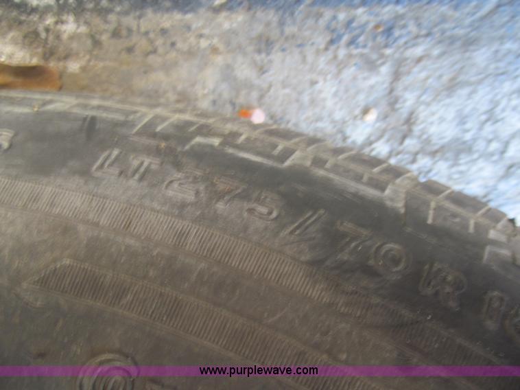 image for item G9527 2005 Ford F350 Super Duty XL pickup truck