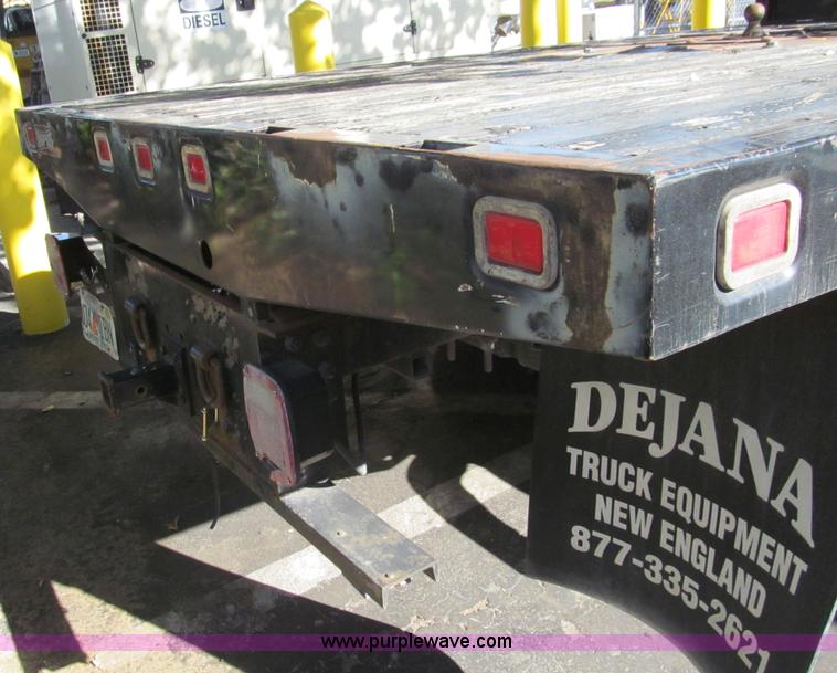 image for item G9528 2007 Ford F450 Super Duty flatbed truck