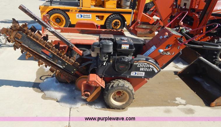 image for item I1142 2007 Ditch Witch 1330H walk-behind trencher