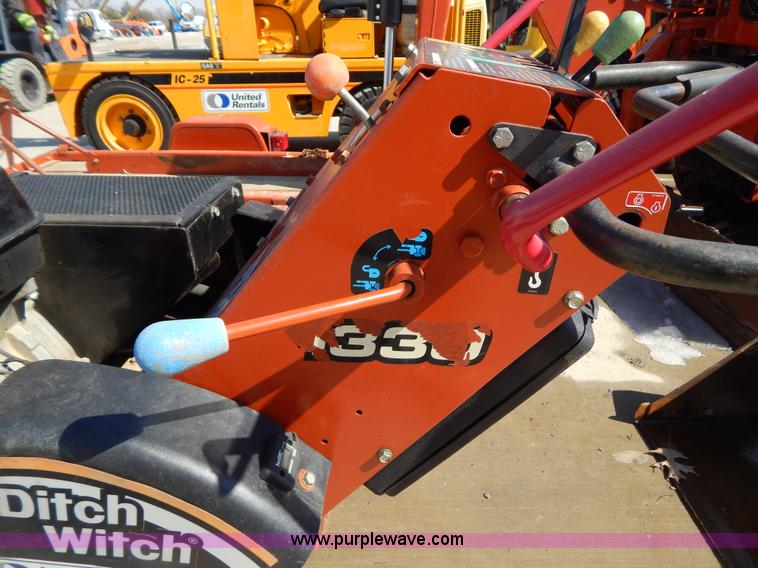 image for item I1142 2007 Ditch Witch 1330H walk-behind trencher