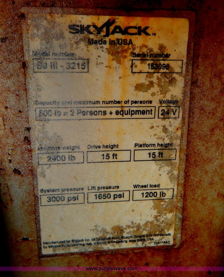 image for item I1144 2006 Skyjack SJIII3215 scissor lift