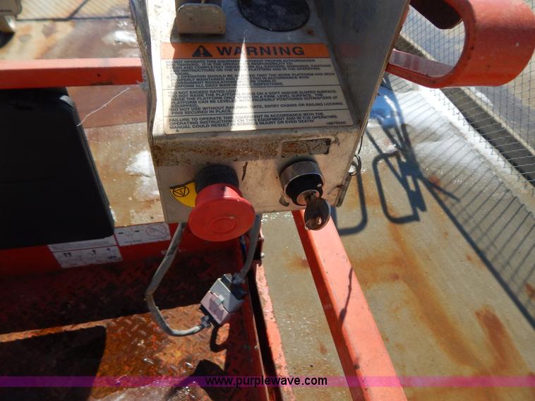 image for item I1144 2006 Skyjack SJIII3215 scissor lift