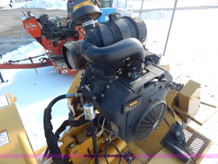 image for item I1146 2010 Vermeer SC252 stump grinder