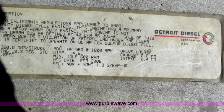 image for item I4193 2009 Freightliner Columbia 120 semi truck