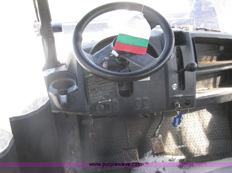 image for item I5624 2008 Club Car XRT Intellitrak utility vehicle