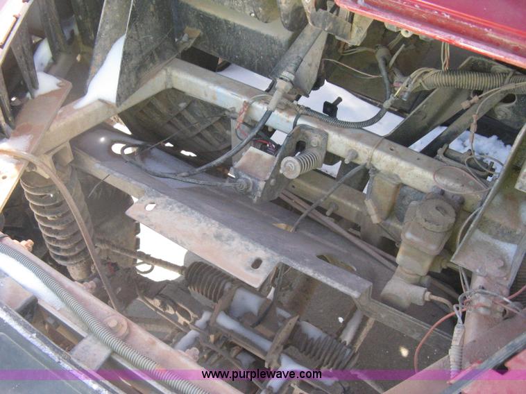 image for item I5624 2008 Club Car XRT Intellitrak utility vehicle