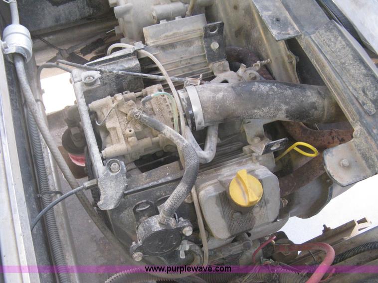 image for item I5624 2008 Club Car XRT Intellitrak utility vehicle