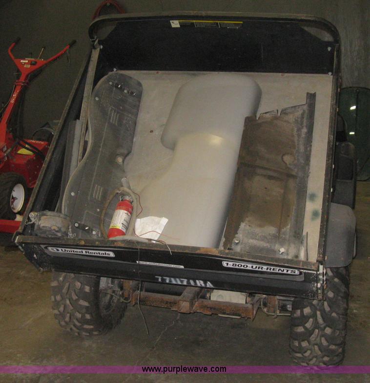 image for item I5625 2008 Club Car XRT Intellitrak utility vehicle