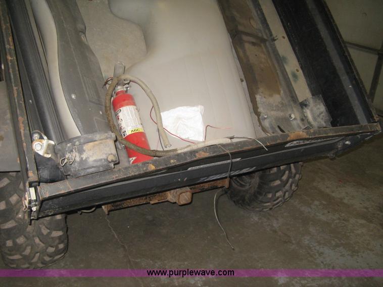 image for item I5625 2008 Club Car XRT Intellitrak utility vehicle