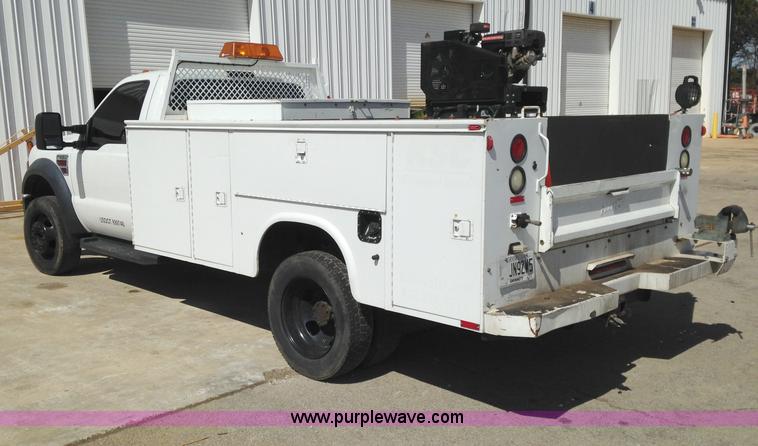 image for item I7222 2008 Ford F550 service truck