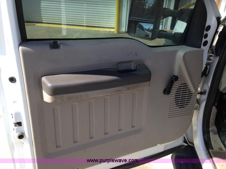 image for item I7222 2008 Ford F550 service truck