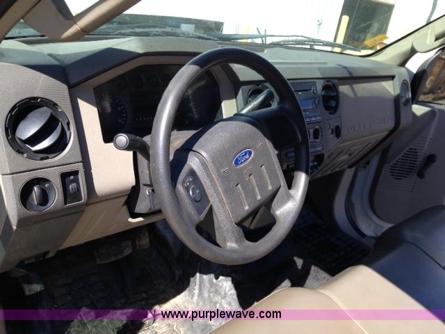 image for item I7222 2008 Ford F550 service truck