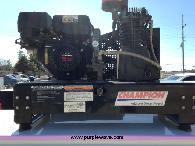 image for item I7222 2008 Ford F550 service truck