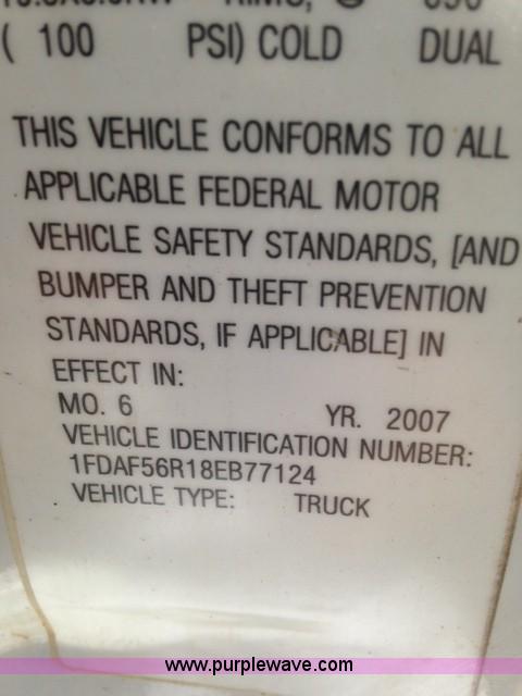 image for item I7222 2008 Ford F550 service truck