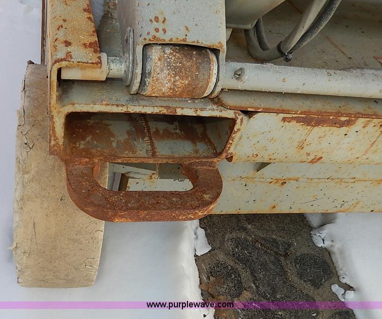 image for item I9336 2007 Skyjack SJIII4626 electric scissor lift