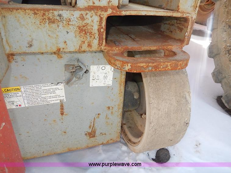 image for item I9336 2007 Skyjack SJIII4626 electric scissor lift