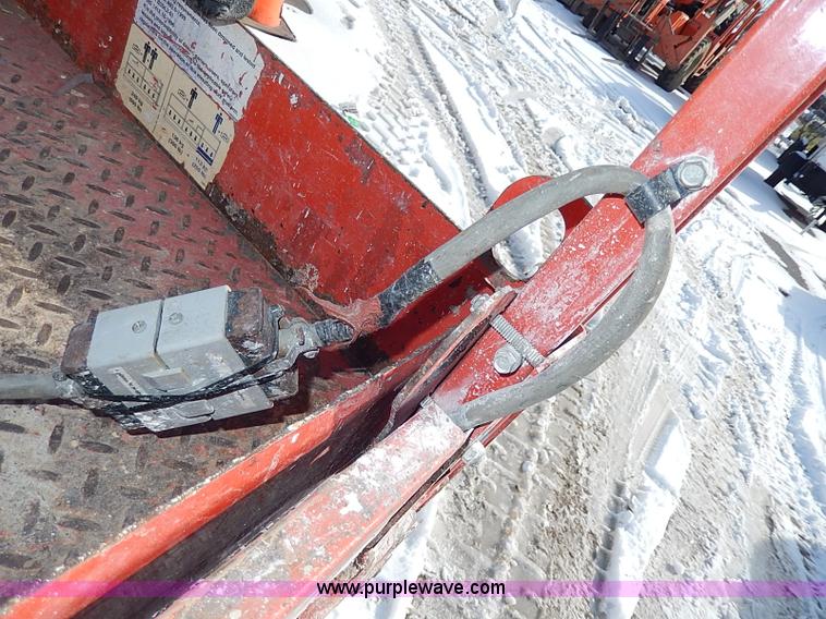 image for item I9337 2006 Skyjack SJIII3219 electric scissor lift