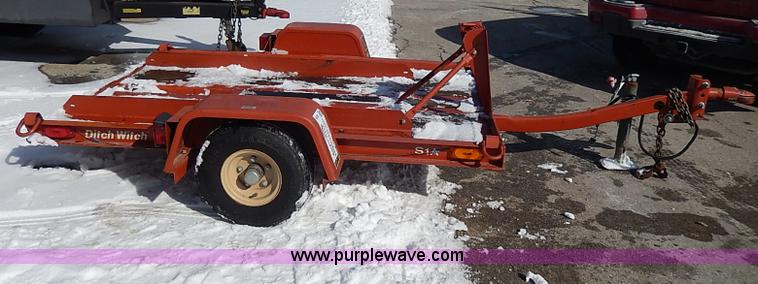 image for item I9359 2007 Ditch Witch S1A trencher trailer