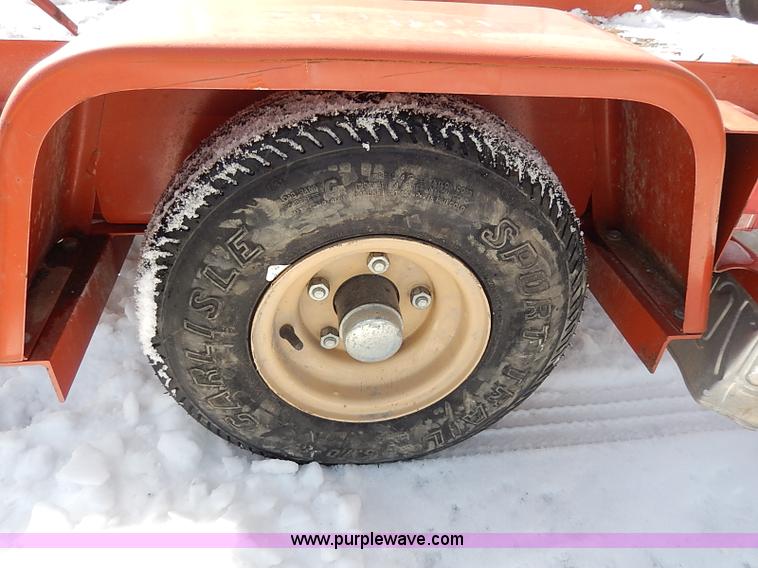 image for item I9359 2007 Ditch Witch S1A trencher trailer