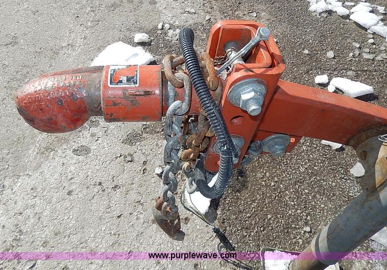 image for item I9360 2007 Ditch Witch S1A trencher trailer