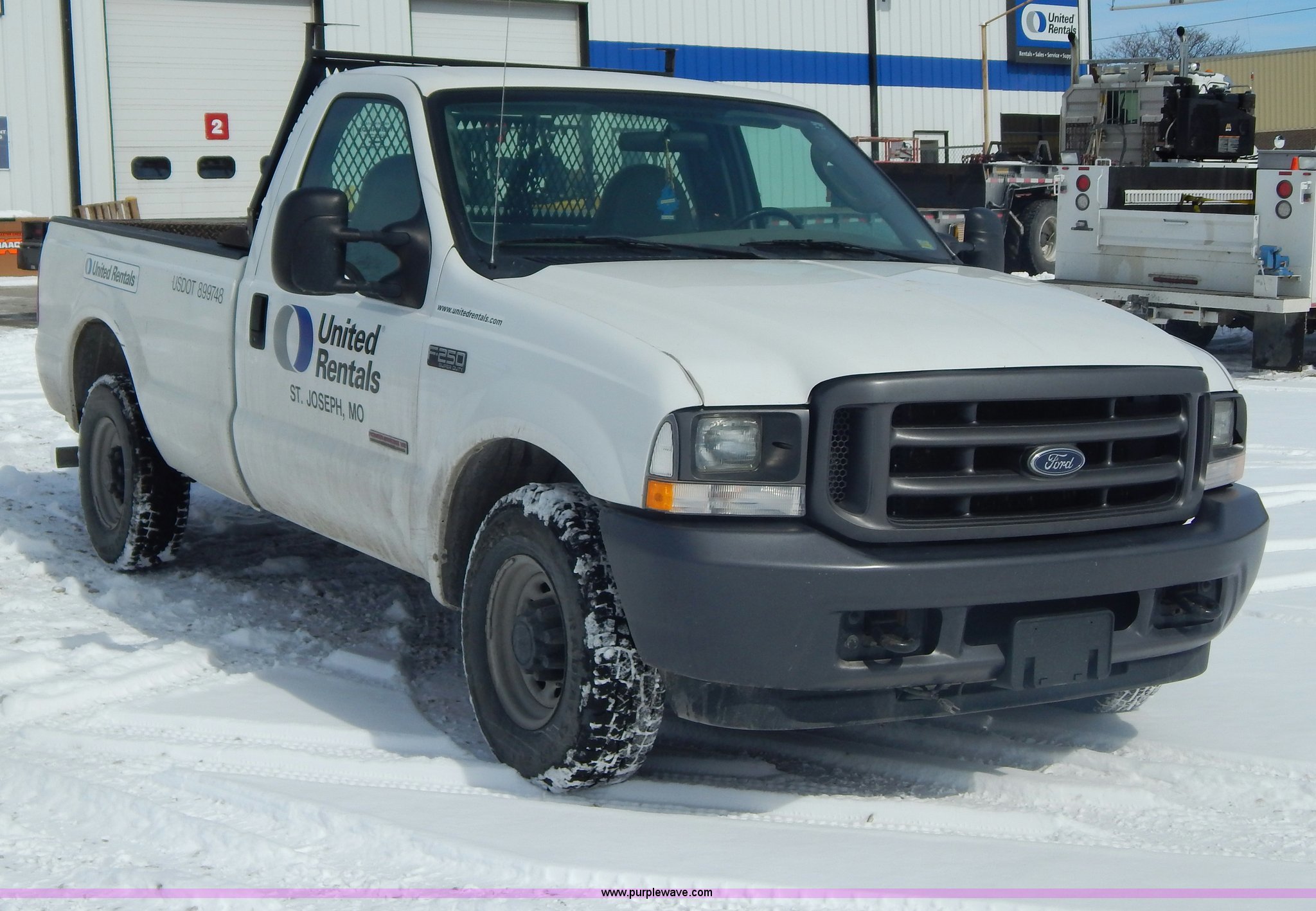 2004 Ford F250 Super Duty pickup truck in St. Joseph, MO Item I1224
