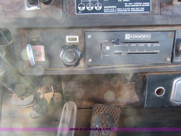 image for item AE9038 1983 Kenworth W900 semi truck