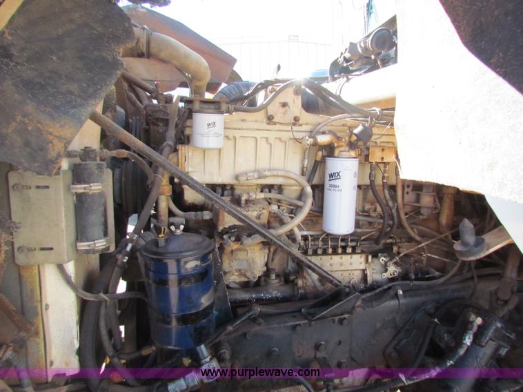 image for item AE9038 1983 Kenworth W900 semi truck