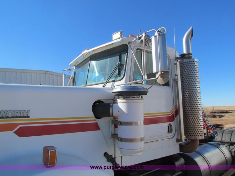 image for item AE9038 1983 Kenworth W900 semi truck