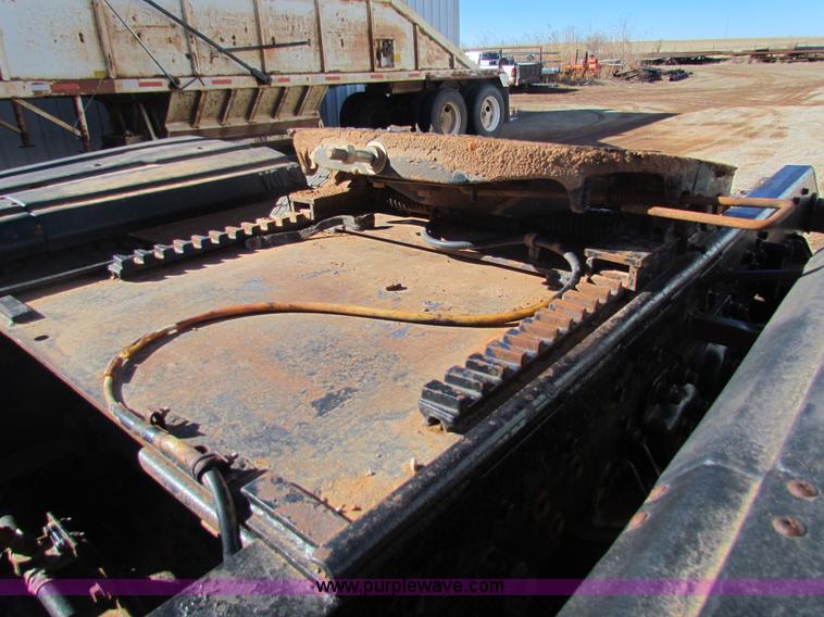 image for item AE9038 1983 Kenworth W900 semi truck