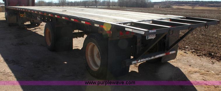 image for item AJ9495 1995 Transcraft TL-2000 48' flatbed trailer